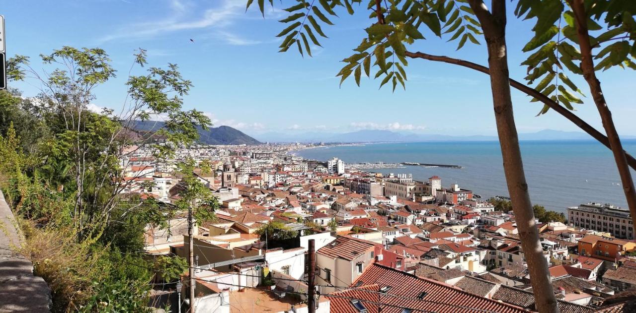 Viatorretta4 Bed & Breakfast Salerno Exterior photo